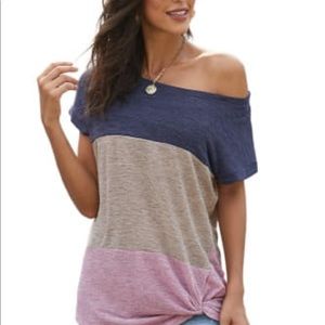 Soft stretchy twisted side shirt!